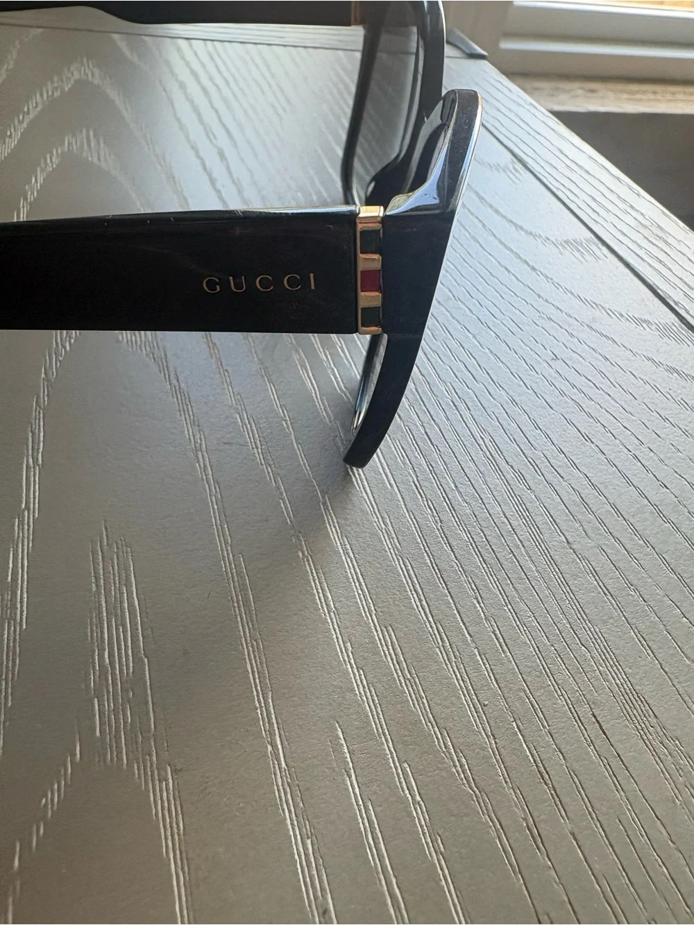 Gucci stylish cat